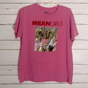 🌟 Mean Girls Short Sleeve Shirt